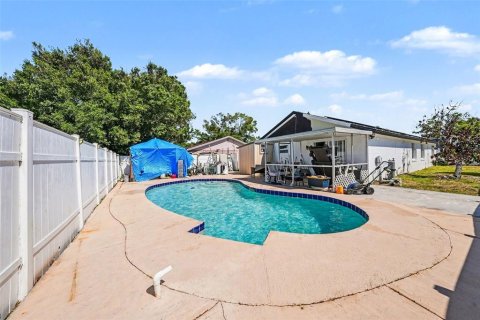 Casa en venta en Tampa, Florida, 3 dormitorios, 145.48 m2 № 2093998 - foto 24