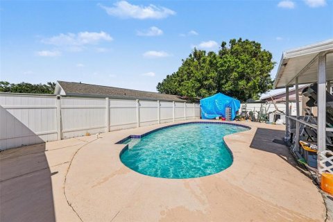 Casa en venta en Tampa, Florida, 3 dormitorios, 145.48 m2 № 2093998 - foto 23