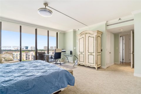 Снять в аренду кондоминиум в Авентура, Флорида 2 спальни, 219.25м2, № 2246545 - фото 21