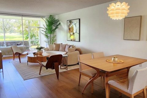 Condominio en venta en Sarasota, Florida, 1 dormitorio, 83.61 m2 № 1562121 - foto 6