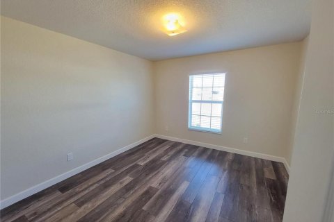 Villa ou maison à louer à Davenport, Floride: 3 chambres, 137.96 m2 № 2115954 - photo 10