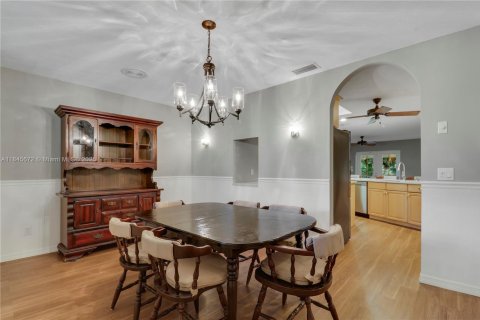 Casa en venta en Palm City, Florida, 4 dormitorios, 272.67 m2 № 1858891 - foto 23