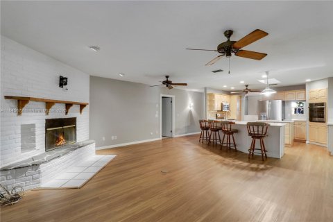 Casa en venta en Palm City, Florida, 4 dormitorios, 272.67 m2 № 1858891 - foto 30