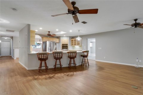 Casa en venta en Palm City, Florida, 4 dormitorios, 272.67 m2 № 1858891 - foto 29