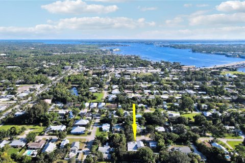 Casa en venta en Palm City, Florida, 4 dormitorios, 272.67 m2 № 1858891 - foto 11