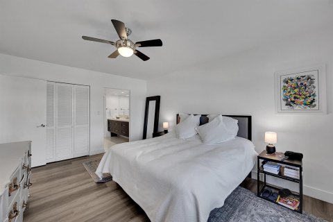 Condo in Boca Raton, Florida, 3 bedrooms  № 2261999 - photo 19