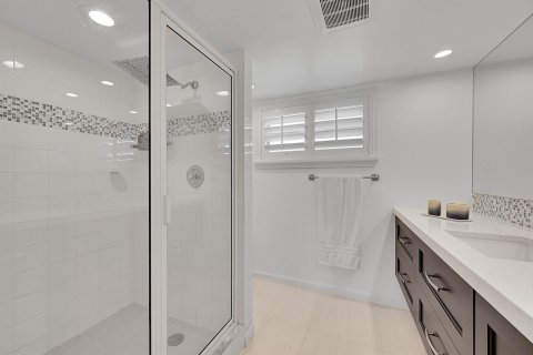 Condo in Boca Raton, Florida, 3 bedrooms  № 2261999 - photo 23