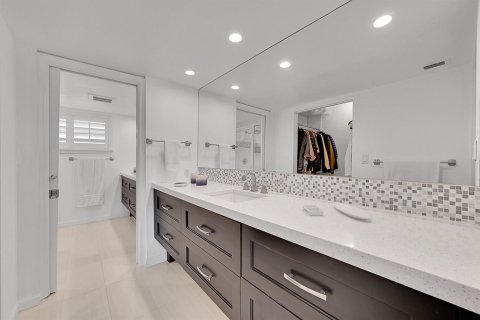 Condo in Boca Raton, Florida, 3 bedrooms  № 2261999 - photo 21
