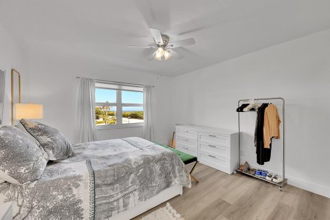 Condo in Boca Raton, Florida, 3 bedrooms  № 2261999 - photo 25
