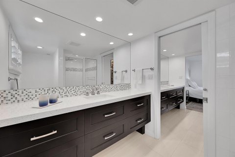 Condo in Boca Raton, Florida, 3 bedrooms  № 2261999 - photo 22