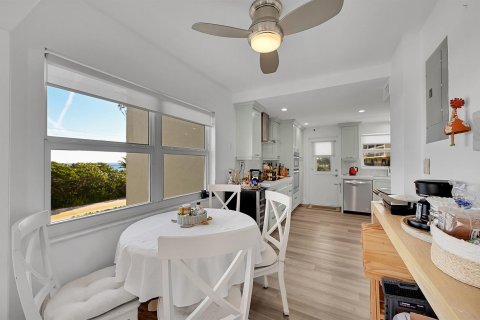 Condo in Boca Raton, Florida, 3 bedrooms  № 2261999 - photo 10