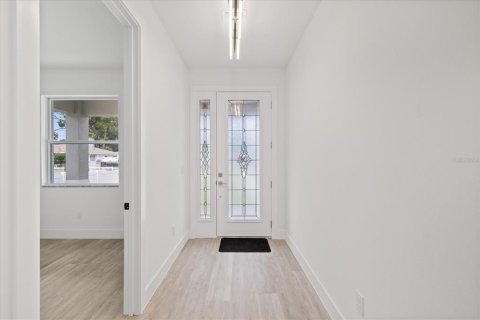 Villa ou maison à vendre à Tampa, Floride: 3 chambres, 148.36 m2 № 2358969 - photo 7