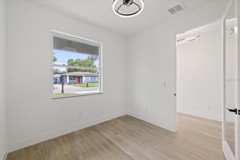 Villa ou maison à vendre à Tampa, Floride: 3 chambres, 148.36 m2 № 2358969 - photo 8