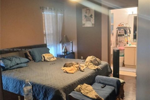 Casa en venta en Florida City, Florida, 4 dormitorios, 129.51 m2 № 2002400 - foto 10