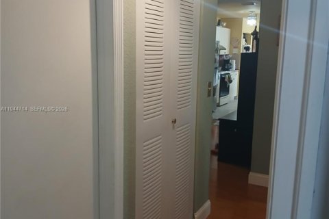 Casa en venta en Florida City, Florida, 4 dormitorios, 129.51 m2 № 2002400 - foto 17