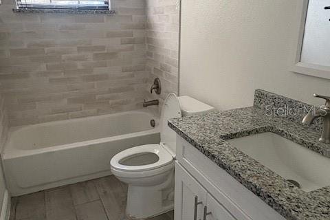 Villa ou maison à louer à Winter Haven, Floride: 3 chambres, 184.32 m2 № 2391099 - photo 12