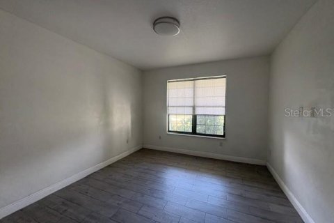 Villa ou maison à louer à Winter Haven, Floride: 3 chambres, 184.32 m2 № 2391099 - photo 8
