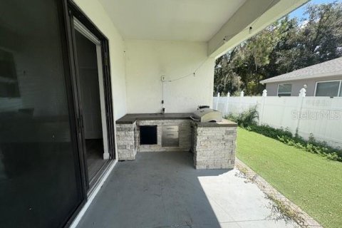Villa ou maison à louer à Winter Haven, Floride: 3 chambres, 184.32 m2 № 2391099 - photo 14