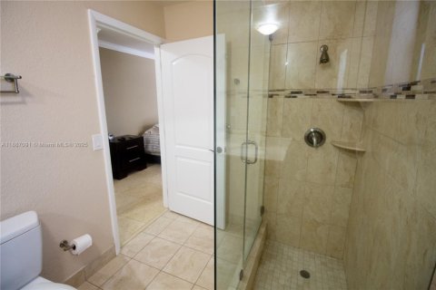 Casa en venta en Miramar, Florida, 3 dormitorios, 151.71 m2 № 1942601 - foto 13