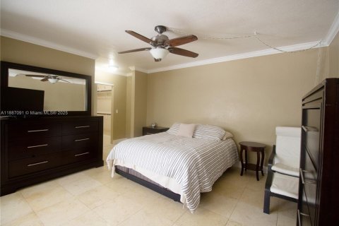 Casa en venta en Miramar, Florida, 3 dormitorios, 151.71 m2 № 1942601 - foto 10