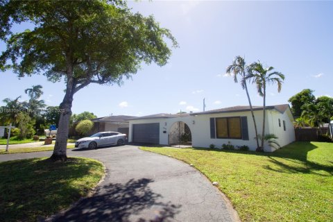 Casa en venta en Miramar, Florida, 3 dormitorios, 151.71 m2 № 1942601 - foto 18