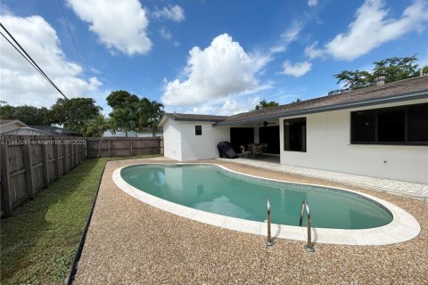 Casa en venta en Miramar, Florida, 3 dormitorios, 151.71 m2 № 1942601 - foto 17