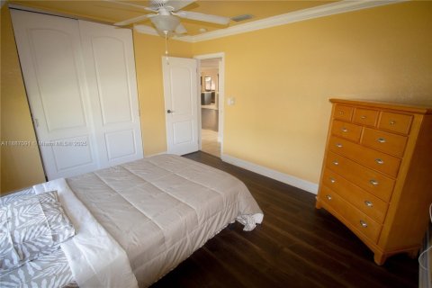 Casa en venta en Miramar, Florida, 3 dormitorios, 151.71 m2 № 1942601 - foto 16