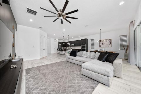 Casa en alquiler en Winter Garden, Florida, 5 dormitorios, 392.23 m2 № 1849867 - foto 13