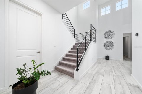 Casa en alquiler en Winter Garden, Florida, 5 dormitorios, 392.23 m2 № 1849867 - foto 6