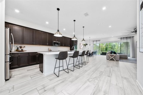 Casa en alquiler en Winter Garden, Florida, 5 dormitorios, 392.23 m2 № 1849867 - foto 8