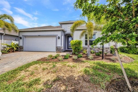 House in Port Charlotte, Florida 4 bedrooms, 200.2 sq.m. № 1900264 - photo 1