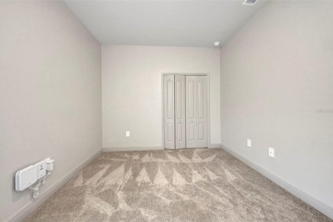 House in Port Charlotte, Florida 4 bedrooms, 200.2 sq.m. № 1900264 - photo 17