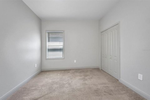 House in Port Charlotte, Florida 4 bedrooms, 200.2 sq.m. № 1900264 - photo 15