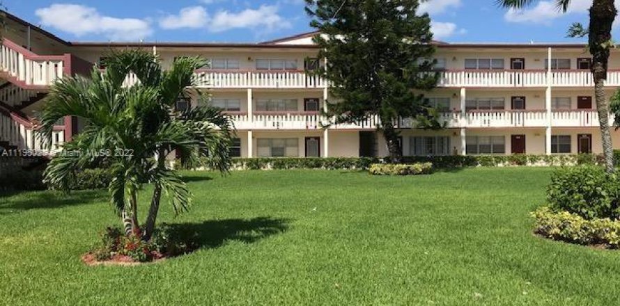 Condo in Boca Raton, Florida, 1 bedroom  № 1867418
