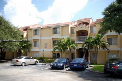 Copropriété à louer à Oakland Park, Floride: 2 chambres, 116.69 m2 № 1961020 - photo 7