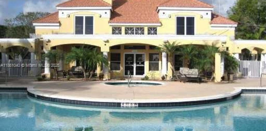 Condo à Oakland Park, Floride, 2 chambres № 1961020