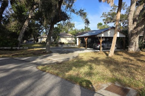 Villa ou maison à Sarasota, Floride 3 chambres № 2047868