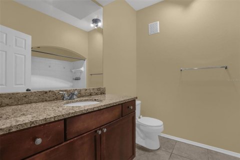 Copropriété à louer à Lake Mary, Floride: 3 chambres, 160.81 m2 № 2148570 - photo 13