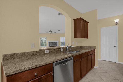 Copropriété à louer à Lake Mary, Floride: 3 chambres, 160.81 m2 № 2148570 - photo 12