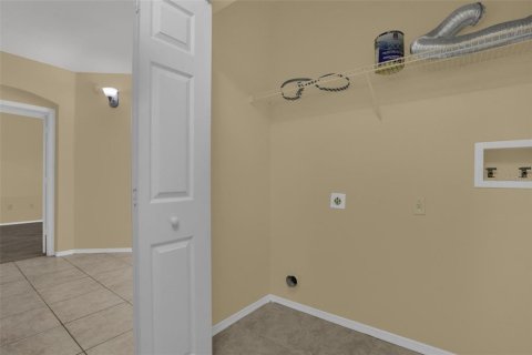 Copropriété à louer à Lake Mary, Floride: 3 chambres, 160.81 m2 № 2148570 - photo 15