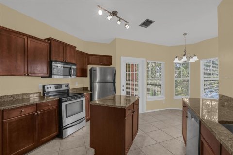 Copropriété à louer à Lake Mary, Floride: 3 chambres, 160.81 m2 № 2148570 - photo 5