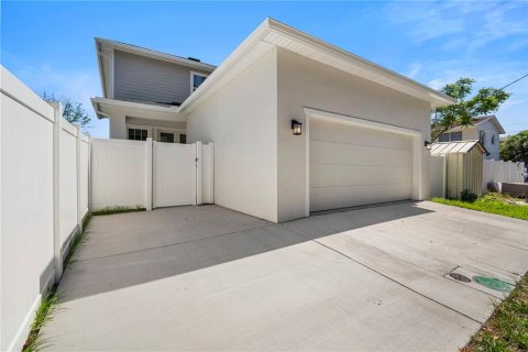 Casa en venta en Saint Petersburg, Florida, 5 dormitorios, 216.18 m2 № 2152389 - foto 30
