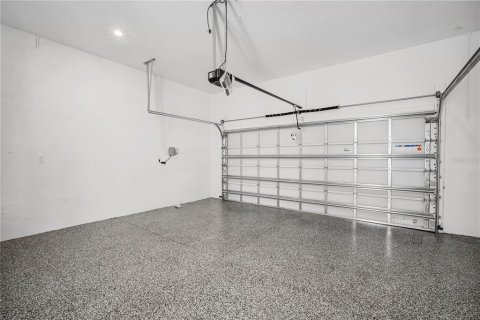 Casa en venta en Saint Petersburg, Florida, 5 dormitorios, 216.18 m2 № 2152389 - foto 29