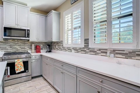 Adosado en venta en Fish Hawk, Florida, 3 dormitorios, 149.2 m2 № 1673447 - foto 10