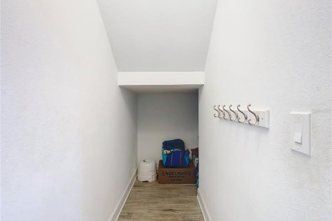 Adosado en venta en Fish Hawk, Florida, 3 dormitorios, 149.2 m2 № 1673447 - foto 16