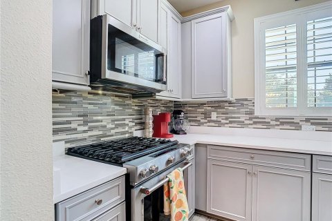 Adosado en venta en Fish Hawk, Florida, 3 dormitorios, 149.2 m2 № 1673447 - foto 9