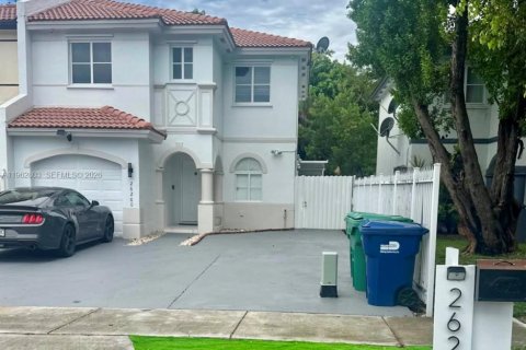 Таунхаус в Хомстед, Флорида 4 спальни, 135.45м2 № 2025392