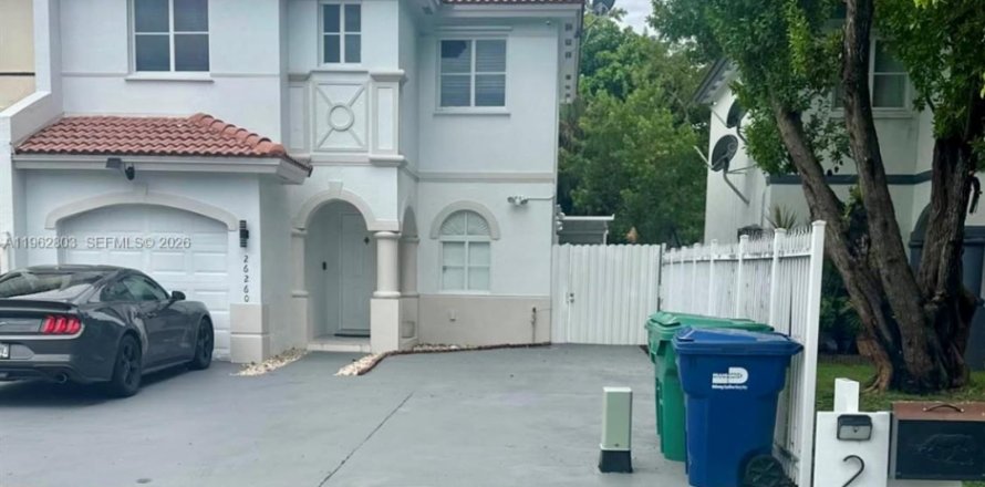 Таунхаус в Хомстед, Флорида 4 спальни, 135.45м2 № 2025392