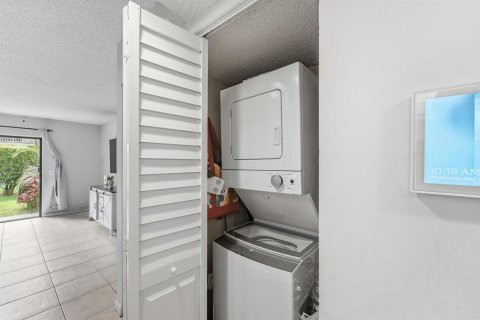 Touwnhouse à louer à Deerfield Beach, Floride: 2 chambres, 104.05 m2 № 2087604 - photo 15