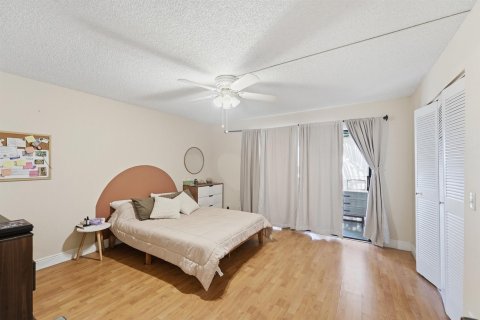 Touwnhouse à louer à Deerfield Beach, Floride: 2 chambres, 104.05 m2 № 2087604 - photo 10